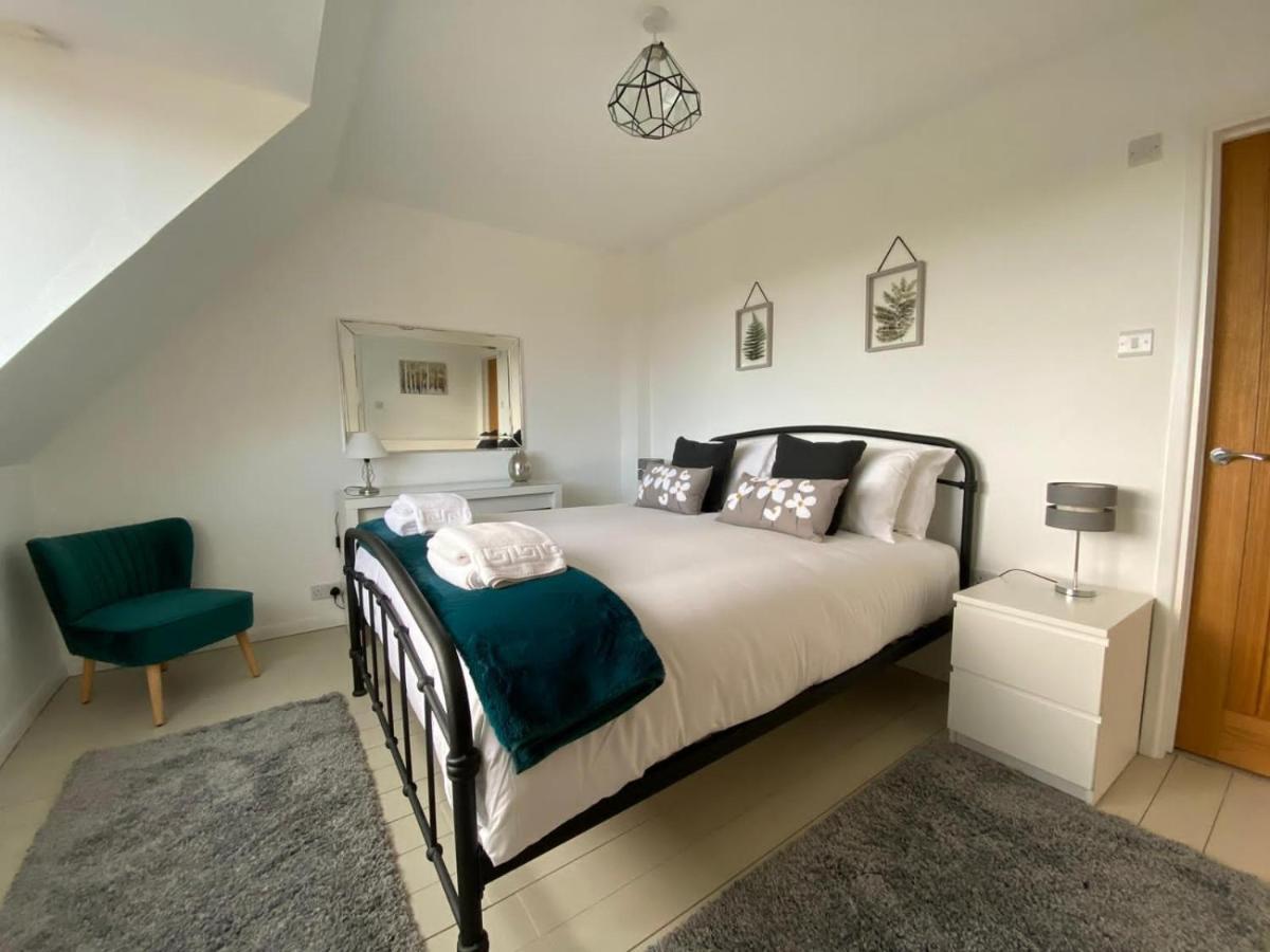 Meadow House Villa Stamford Bagian luar foto